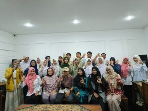Workshop dan Focus Group Discussion dengan tema “Peningkatan Ketahanan Pendidikan Nasional Melalui Permainan Ular Tangga Pancasila Bagi Pelajar Dan Generasi Muda”.