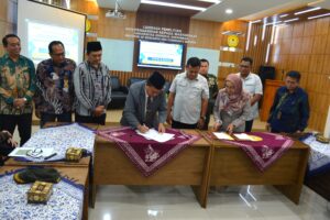 Universitas Jenderal Soedirman (Unsoed) melalui Lembaga Penelitian dan Pengabdian kepada Masyarakat (LPPM) menandatangani Perjanjian Kerja Sama (PKS) dengan PT Bhakti Tidar Sembilan Satu