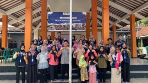 Halal Center Unsoed Berdayakan UMKM melalui Pemberdayaan Komunitas UMKM dan KKN Mahasiswa
